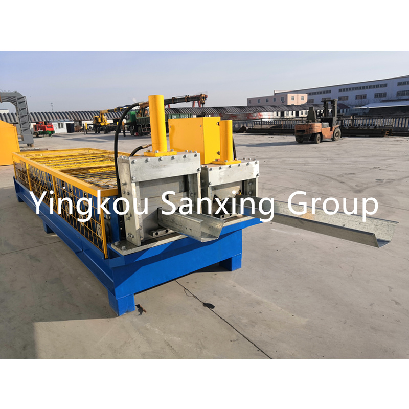 Aparat de panel fără sudură Dome Roofing