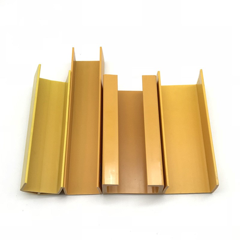 Profiluri de extrudare din plastic personalizate pentru diverse forme de U, canale ABS UPVC PP PE PVC pentru decorarea protecției mașinilor