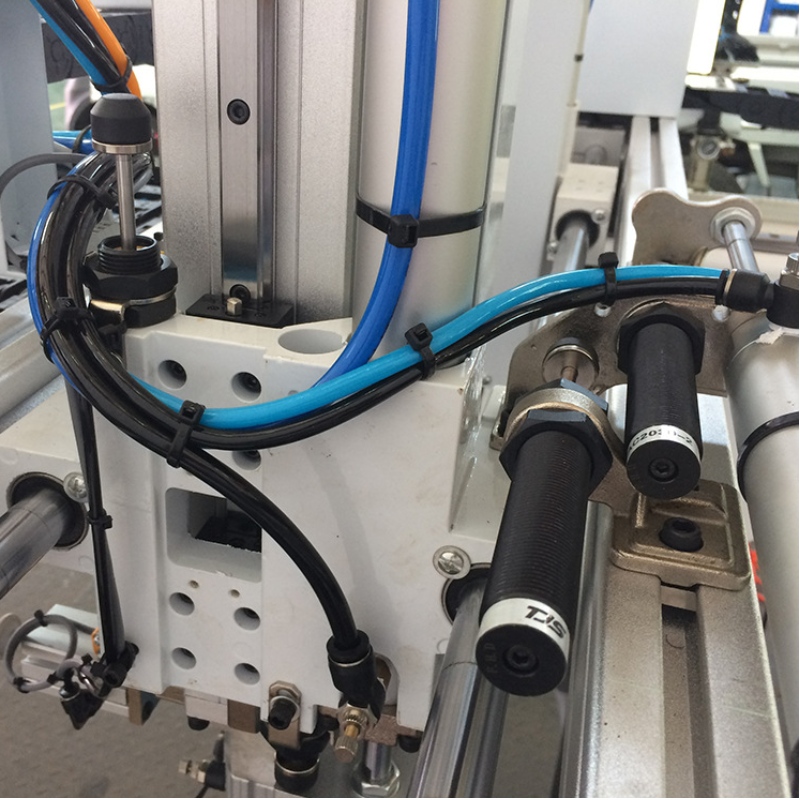 Manipulator de traversare industrială ușoară / manipulator de siguranță industrială / Robot de traversare servo AC