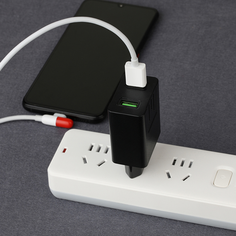 Încărcător rapid pentru telefon mobil Adaptor universal 2USB porturi universal încărcător multi călătorie încărcător portabil OEM