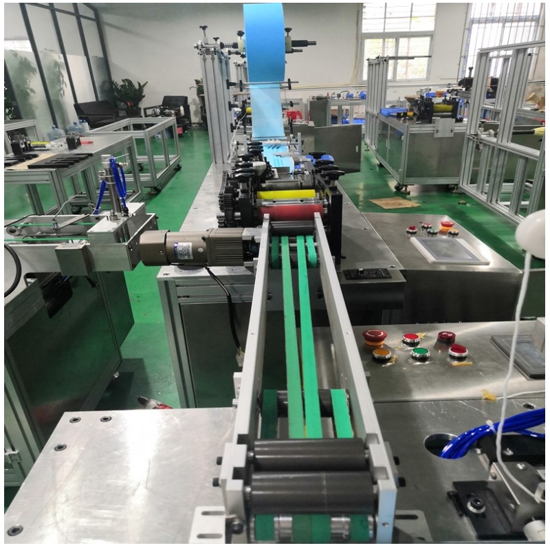 China a făcut fabrică de mașini masca