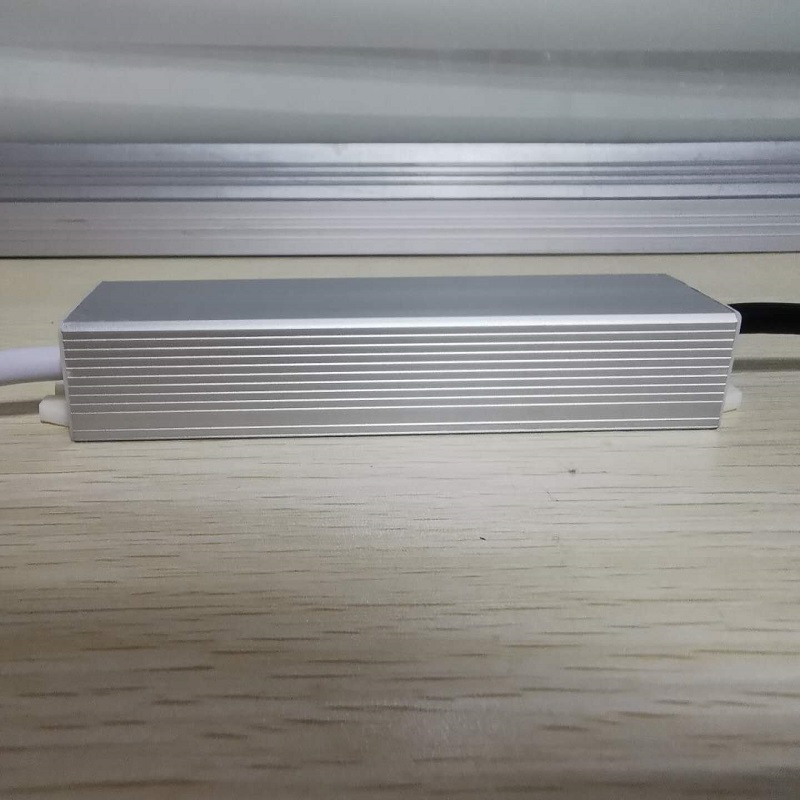 12V 100W zhongshan Actualul de înaltă calitate constant ă, alimentarea cu energie electrică cu LED joasă tensiune pentru LED Light