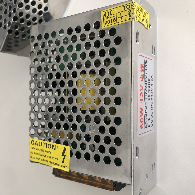 12V 2A 24W Conducătorul cu curent continuu de curent continuu al curentului de bandă rezistent la apă