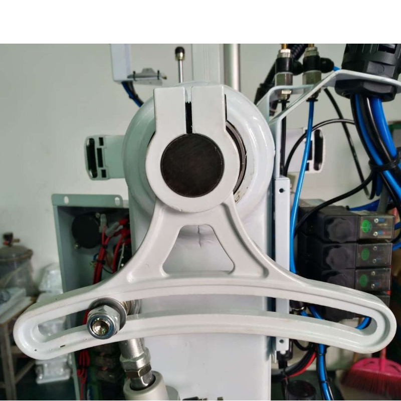 Braț robot robot manipulator de modelare prin injecție în leagăn