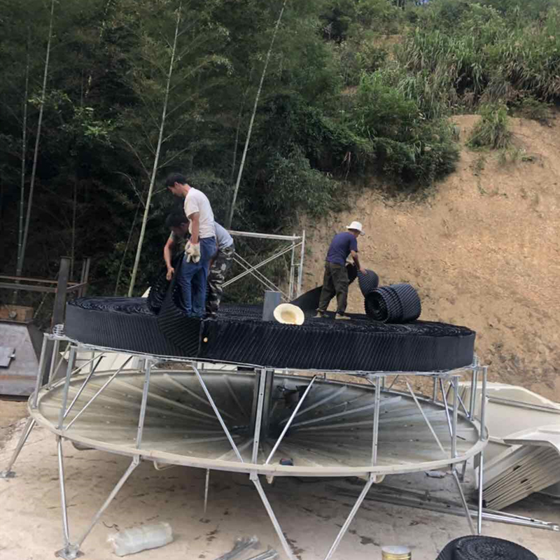 Răcitor de 400 tone FRP