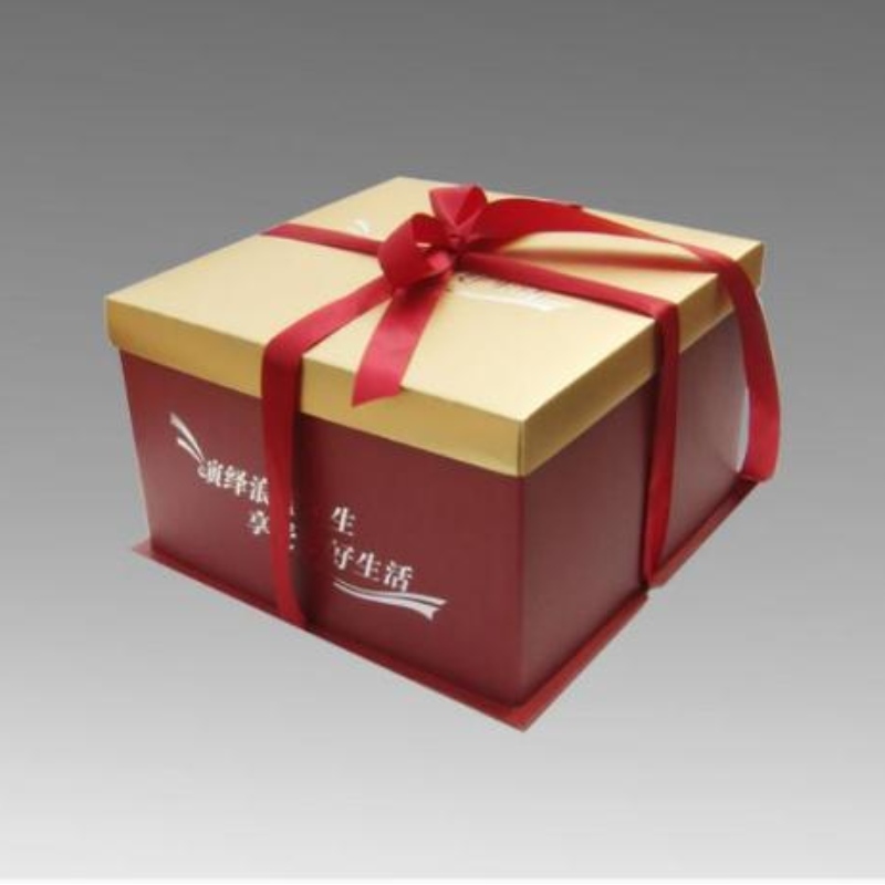 Personalizare cutie tort