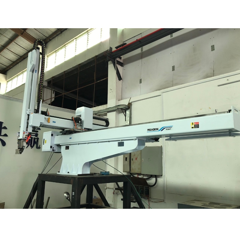 Taue manipulator complet de turnare prin injecție servo 600 manipulator cu trei axe de înaltă calitate