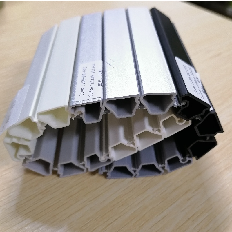 obloane din PVC rezistente la foc lamelă profil obloane din PVC profil co-extrudat lamelă din profil PVC pentru ușa dulapului