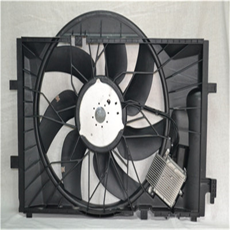 BNEZ W203 Ventilator radiator