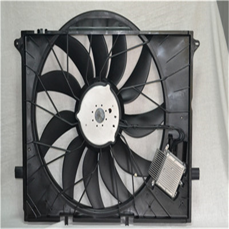 Ventilator de răcire a motorului BENZ A2205000193