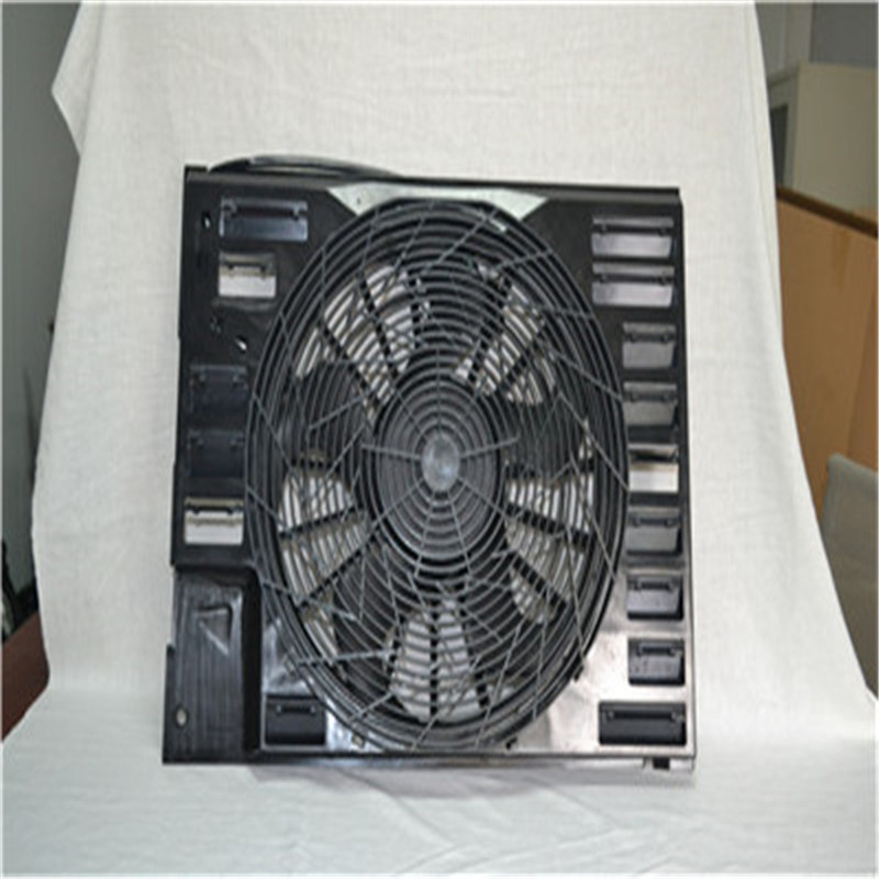 Ventilator de răcire a radiatorului pentru BMW E66 / E65 OEM # 64546921379 64546921936 64546919046