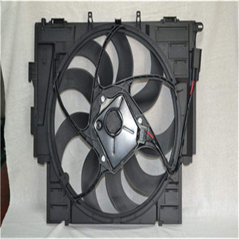 ventilator radiator sistem de răcire 17418642161 pentru BMW F18 F10 F07
