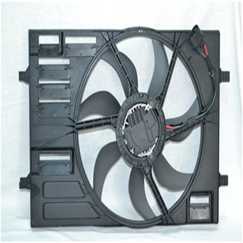 5QD121203B Radiator Fan asamblare pentru VW Golf AUDI A3