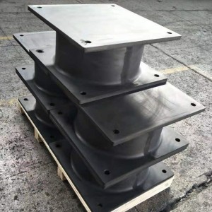 Sisteme de protecţie din lemn tradiţional şi sisteme de protecţie a cauciucului