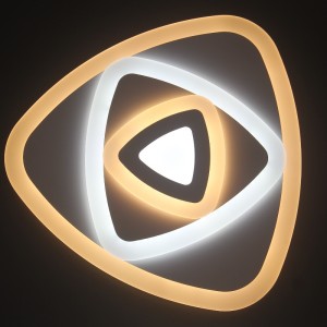 design-ul de casă al plafonului