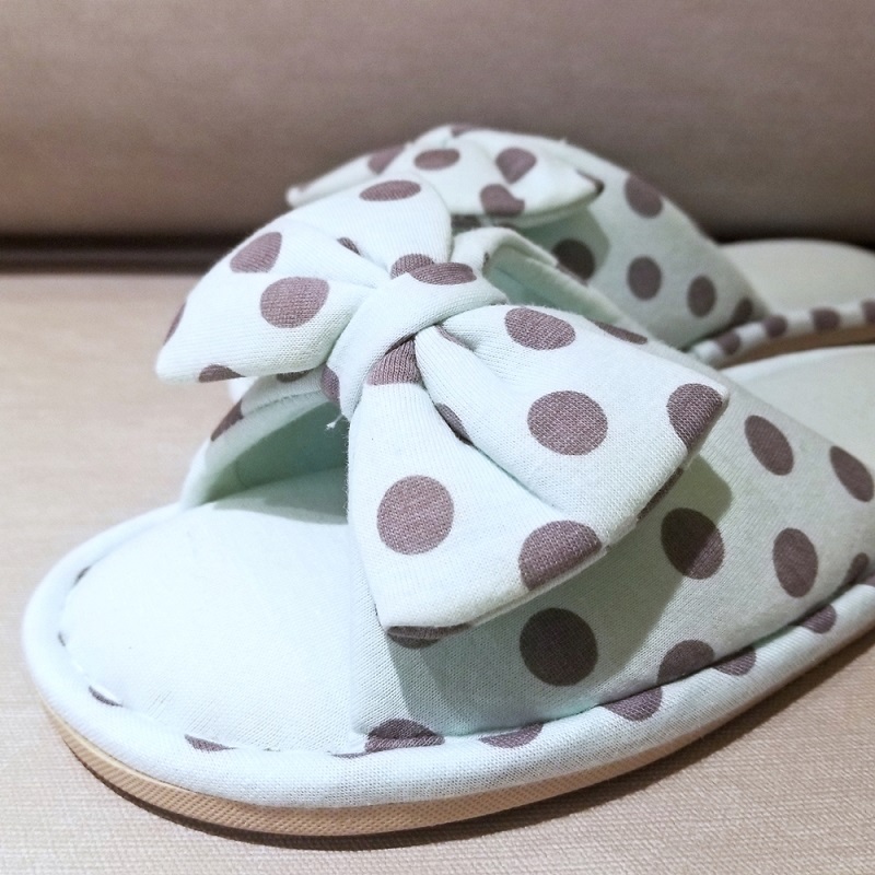 Papuci Dotted