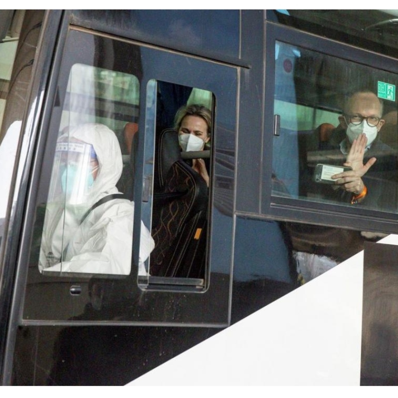 Echipa de urmărire a virusului ajunge în Wuhan