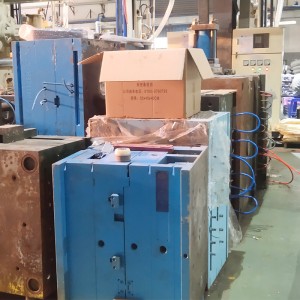 Producători profesioniști de piese din material plastic industrial personalizate Injecție matriță