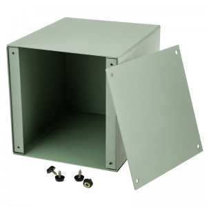 Monetă verde de metal