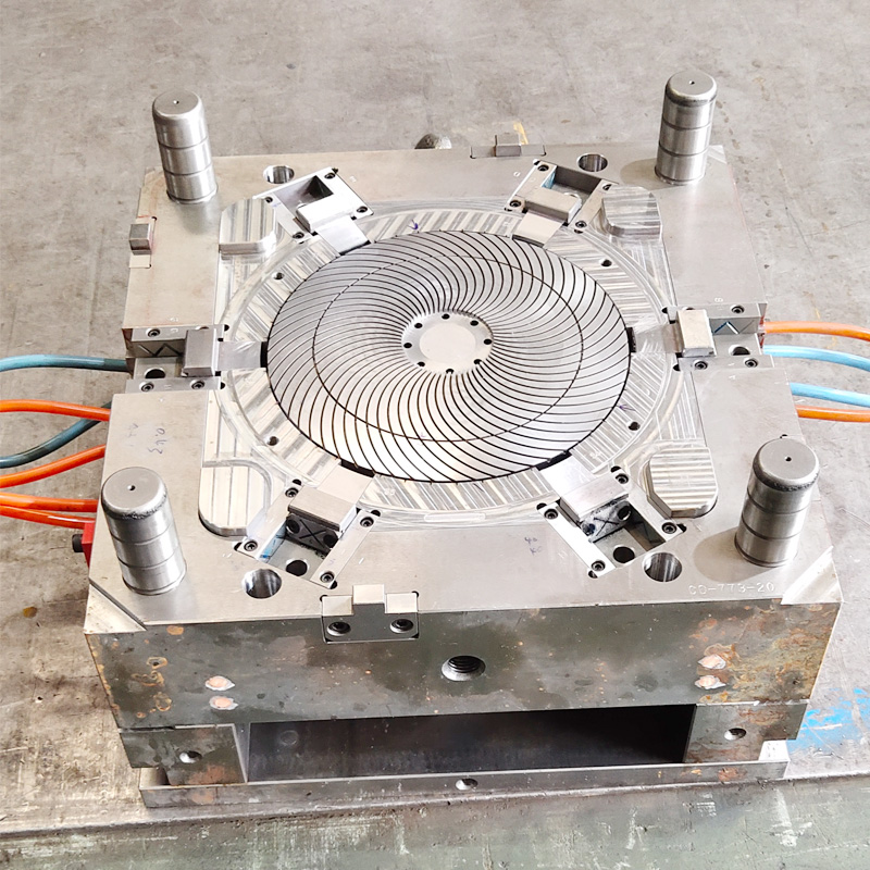 Ce ar trebui să acorde atenție proiectării matrițelor de injecție