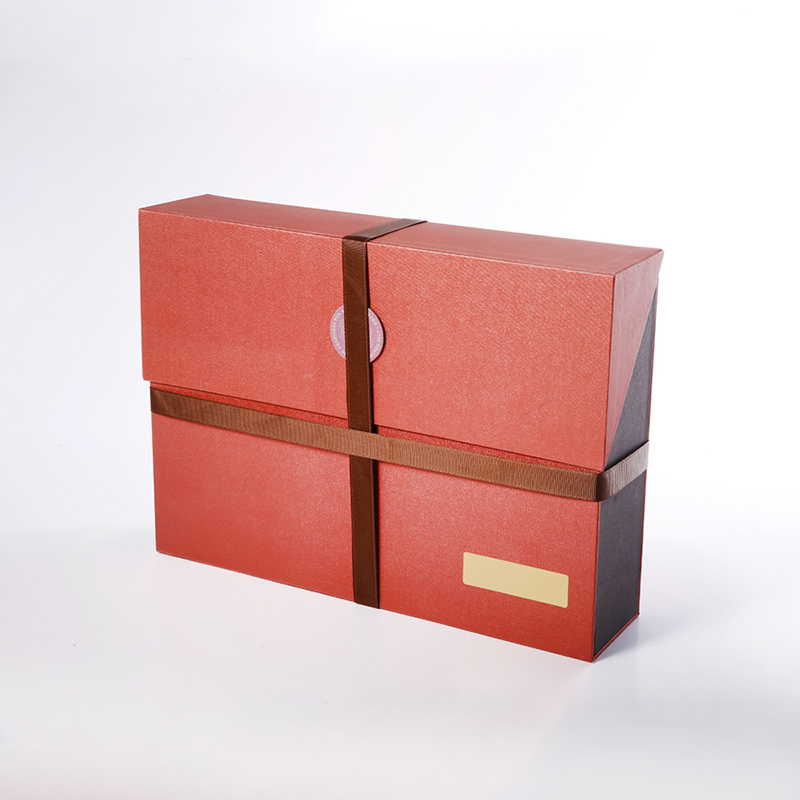 Custom elegant de lux pătrat roșu magnetic hârtie dublu strat deschis cutii de ambalare cadou cu panglică