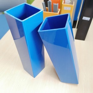 Cutie din plastic Secțiunea PVC pătrat tub tubular Țevi de extrudare din plastic Pipe dreptunghiulare în formă de clorură de polivinil pătrat tub pentru fabricație de săpun