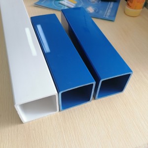 Cutie din plastic Secțiunea PVC pătrat tub tubular Țevi de extrudare din plastic Pipe dreptunghiulare în formă de clorură de polivinil pătrat tub pentru fabricație de săpun