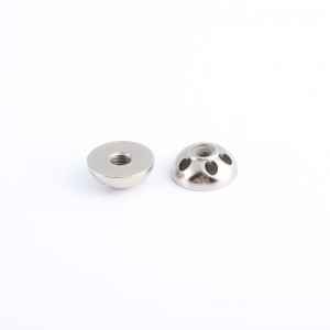 Producătorii furnizează direct, tot felul denuci semi-circulare de înaltă calitate, piulițe cilindrice și șuruburi cu manșon