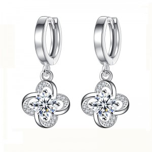 Cercei trifoi cu patru frunze