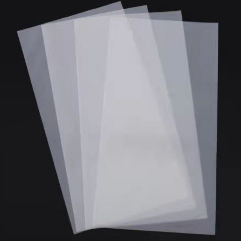 Oficiul European de Brevete a anunțat că brevetul pentru bioplastice este de trei ori mai mare decât al materialelor plastice tradiționale, reprezentând direcția viitoare