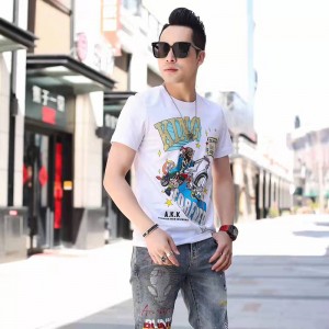 Îmbrăcăminte tipărită tricotată