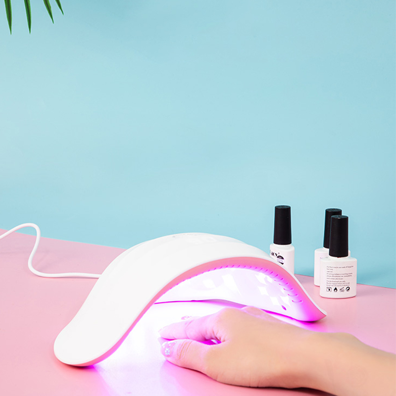 Hidden Touch Elegant Goddess Lampa D2