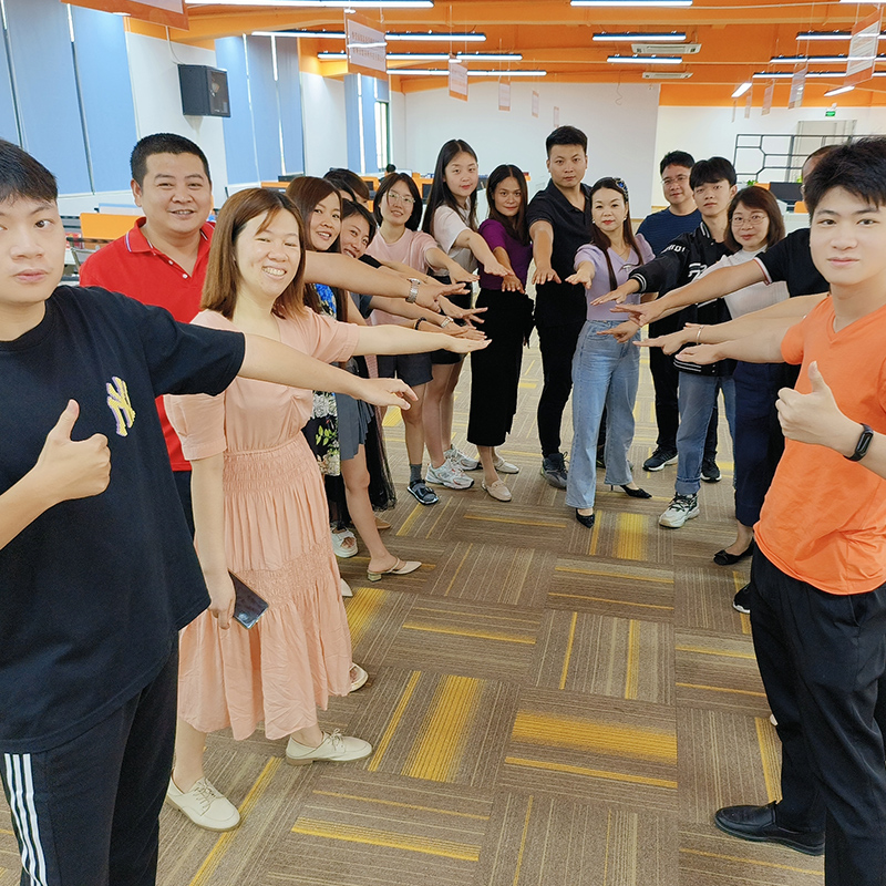 Noua zi, începutnou, zâmbetnou