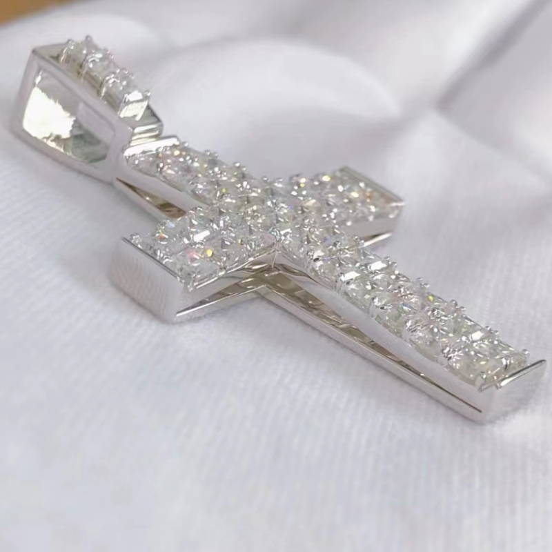 Silver Sterling Custom 925 cu pandantiv cu cruce de piatră Moissanite