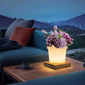 RGB Schimbare de culoare LED plantă cu vase de masă Control touch, modern simplu PE plastic cu flori cu oală cu led led lămpi cu bază de lemn solid pentru living/bedroom/office