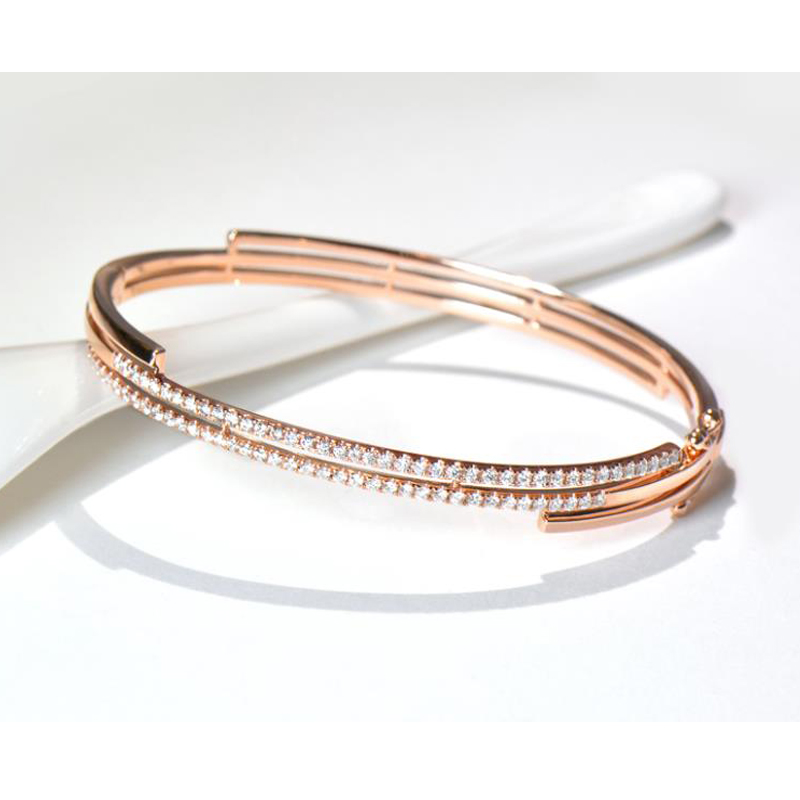 Care sunt instrumentele pentru curățarea bijuteriilor?Cum o curăț?