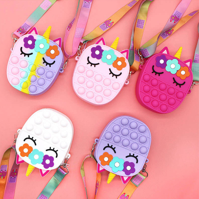 De ce sunt jucăriile senzoriale bune pentru copii?