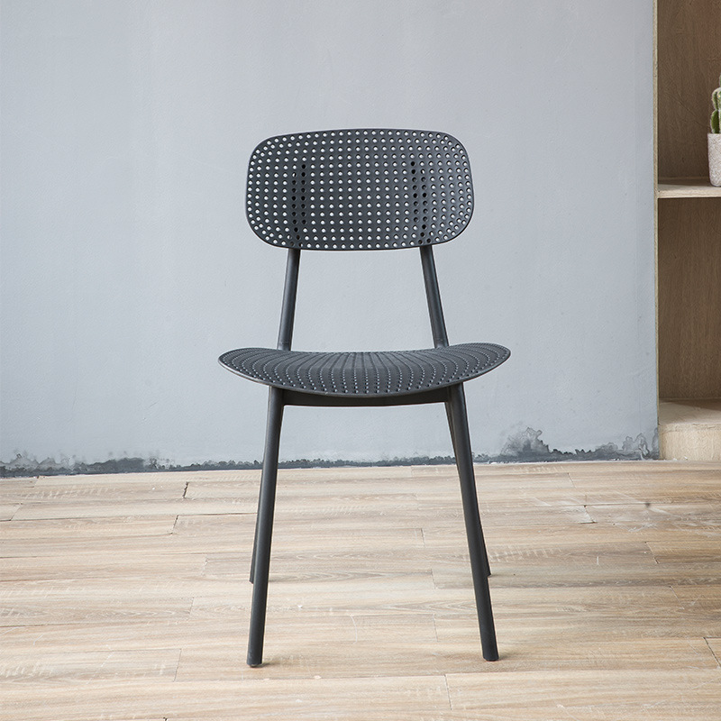 Fabrica vinde la un preț scăzut PP Scaun din plastic sufragerie Scaune durabile Mobilier modern de casă