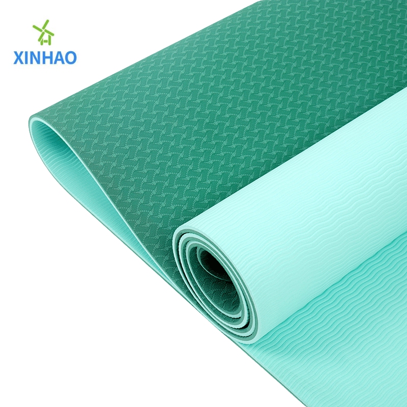 Protecția mediului cu două straturi cu două culori personalizate (4/6/8mm) TPE Yoga Mat cu ridicata, potrivit pentru yoga, fitness, pilates