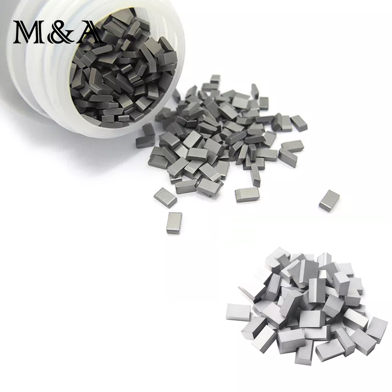 Sfaturi cu carbură China Producător brut Material de carbură de tungsten