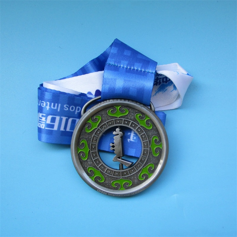 Aliaj cu zinc placat antic Medalii sportive personalizate 3D cu panglică