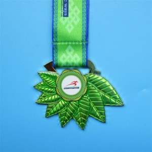 Design frumos Imitație de smalț translucid cu smalț dur metal placat auriu argintiu medalie de cupru de cupru