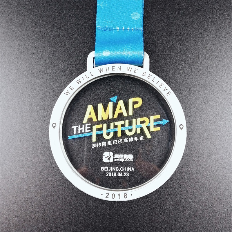 Medalii 3D metalice personalizate pentru evenimente sportive cu pandantiv cu pantanță din aur argintiu maraton de bronz care rulează medalia mondială