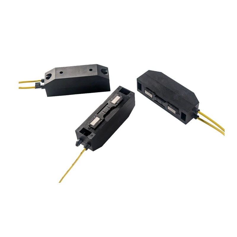 Peek conector electronic matriță acoperire de cauciuc Injecție Turnare a mașinii verticale Precizie conector peek rezistent la temperaturi ridicate