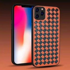 Este potrivit pentru carcasa de telefon mobil iPhone 14pro din Apple. Este o carcasă de protecție a pielii din piele colorată, clasică țesută, cu rezistență bună la toamnă și rezistență la zgârieturi de mână și rezisten...