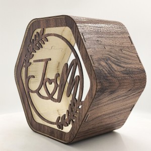 Cutie de inscriere din lemn