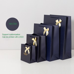 Geantă de hârtie cadou colorată