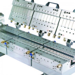 Mucegai de profil de extrudare din plastic