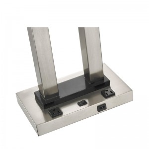 Lampa de masă dublă înnoptieră la camera de oaspeți