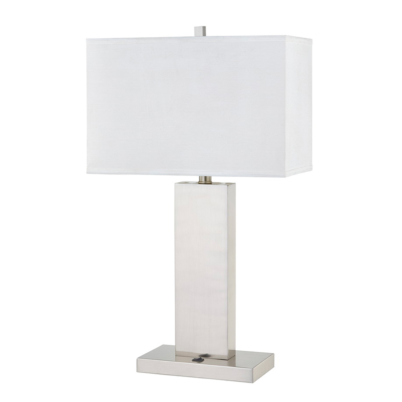 Lampa de masă pentru ospitalitate la camera de oaspeți